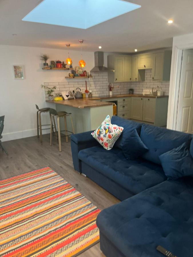 Beach, Hills, Food, Scenic Walks-The Kelp House. Peacehaven Exterior photo
