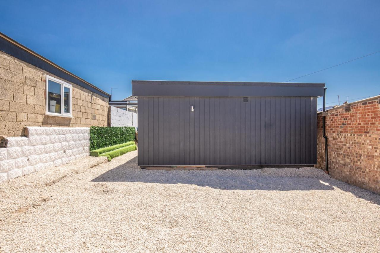 Beach, Hills, Food, Scenic Walks-The Kelp House. Peacehaven Exterior photo
